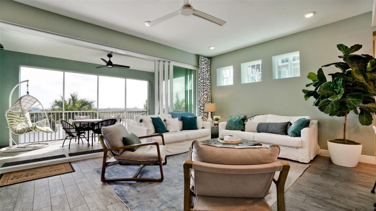 379 Aruba Circle , Unit 303, Bradenton, FL 34209 Photo