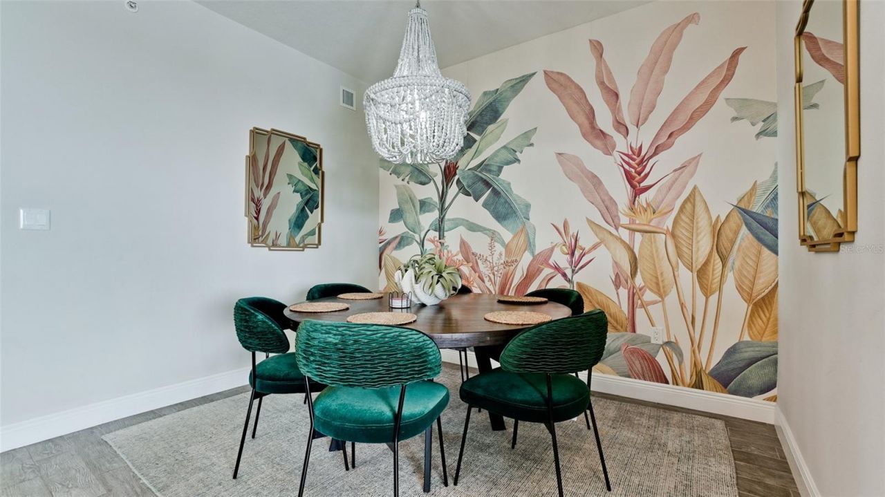 379 Aruba Circle , Unit 303, Bradenton, FL 34209 Photo