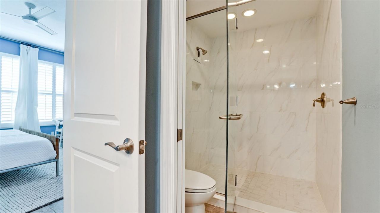 379 Aruba Circle , Unit 303, Bradenton, FL 34209 Photo