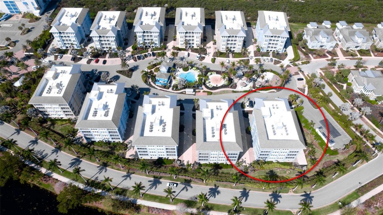 379 Aruba Circle , Unit 303, Bradenton, FL 34209 Photo