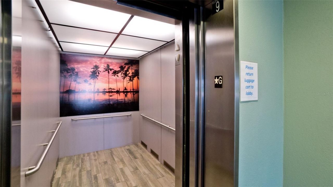 379 Aruba Circle , Unit 303, Bradenton, FL 34209 Photo