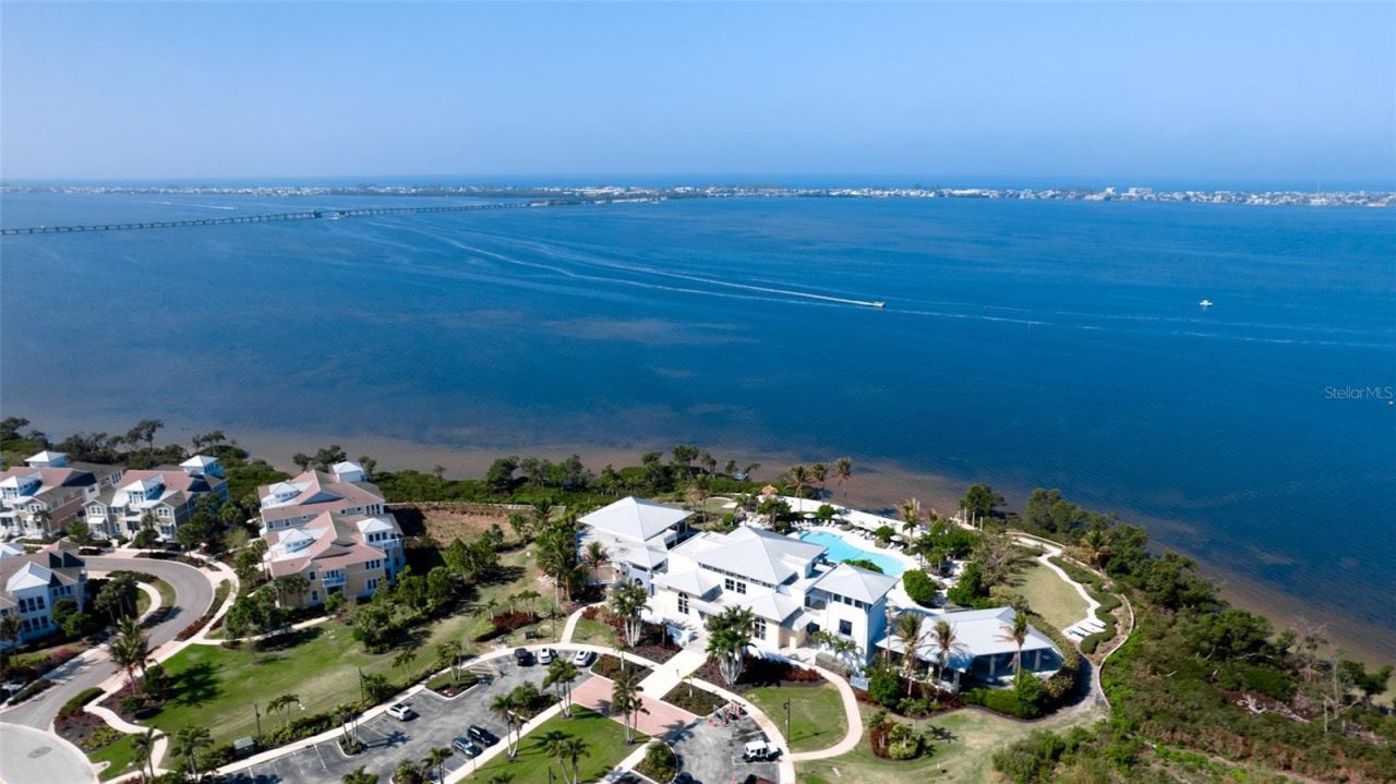 379 Aruba Circle , Unit 303, Bradenton, FL 34209 Photo