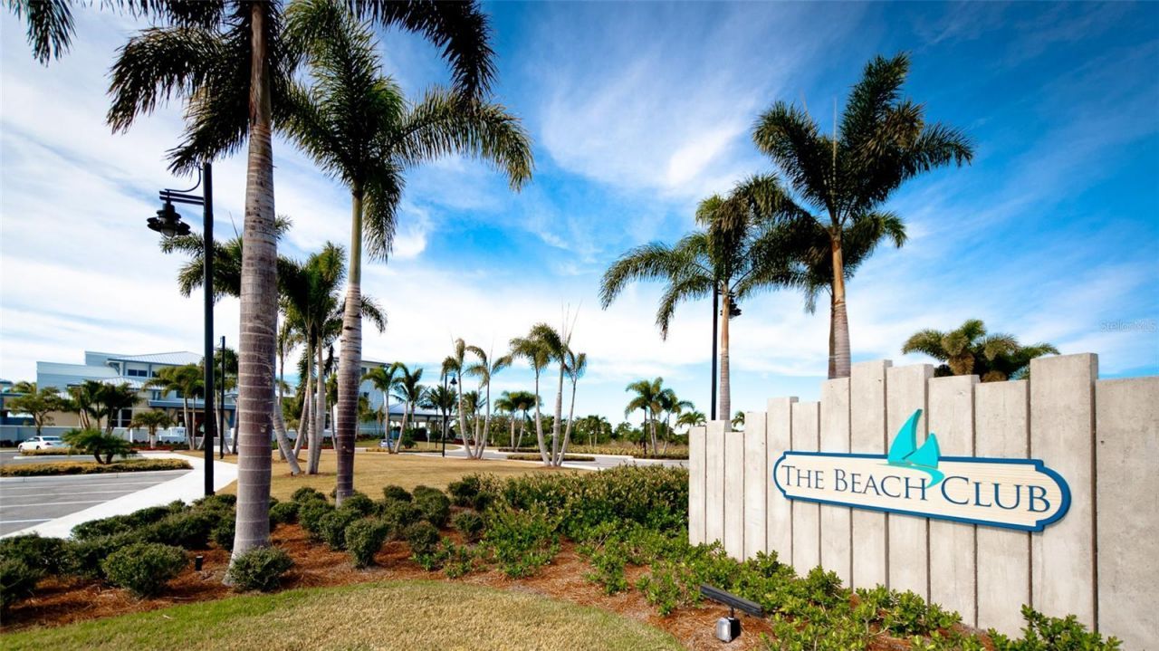 379 Aruba Circle , Unit 303, Bradenton, FL 34209 Photo