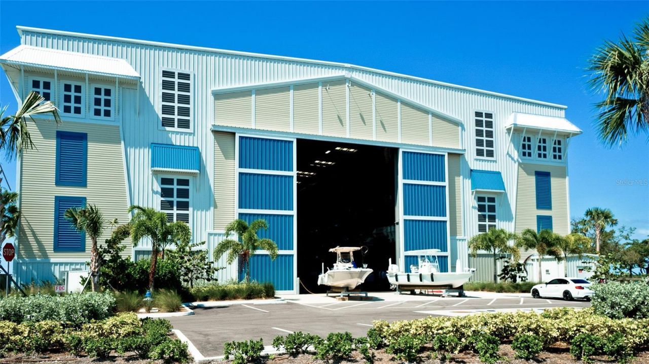 379 Aruba Circle , Unit 303, Bradenton, FL 34209 Photo