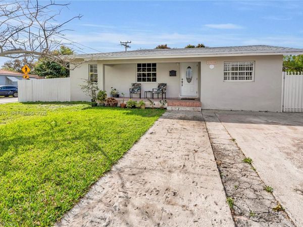 2900 SW 19th St, Miami, FL 33145
