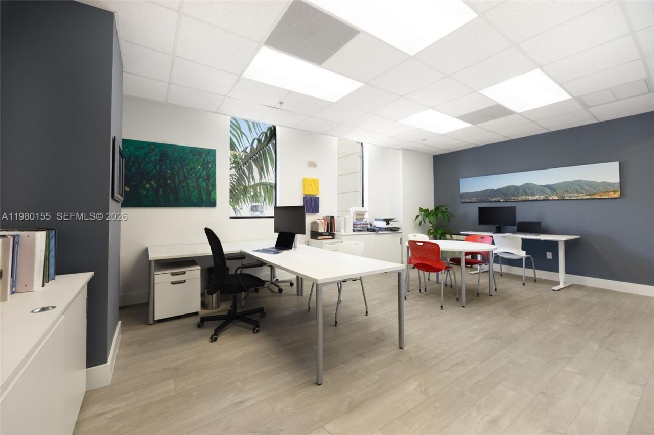 1805 Ponce De Leon Blvd , Unit 310, Coral Gables, FL 33134 Photo