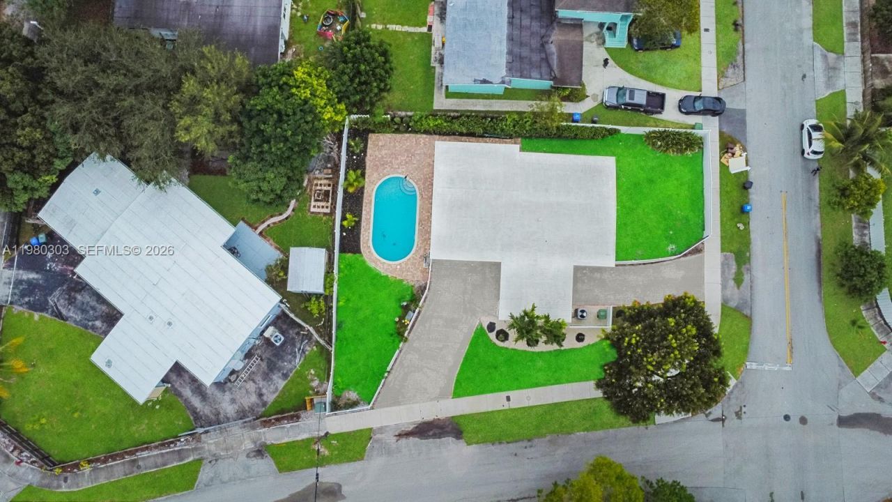 3137 SW 15th St , Fort Lauderdale, FL 33312 Photo