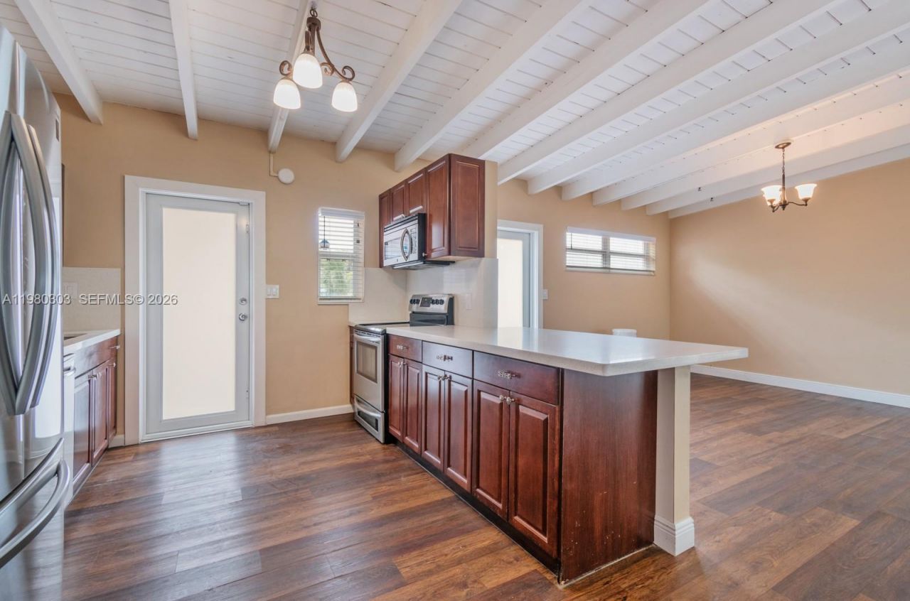 3137 SW 15th St , Fort Lauderdale, FL 33312 Photo