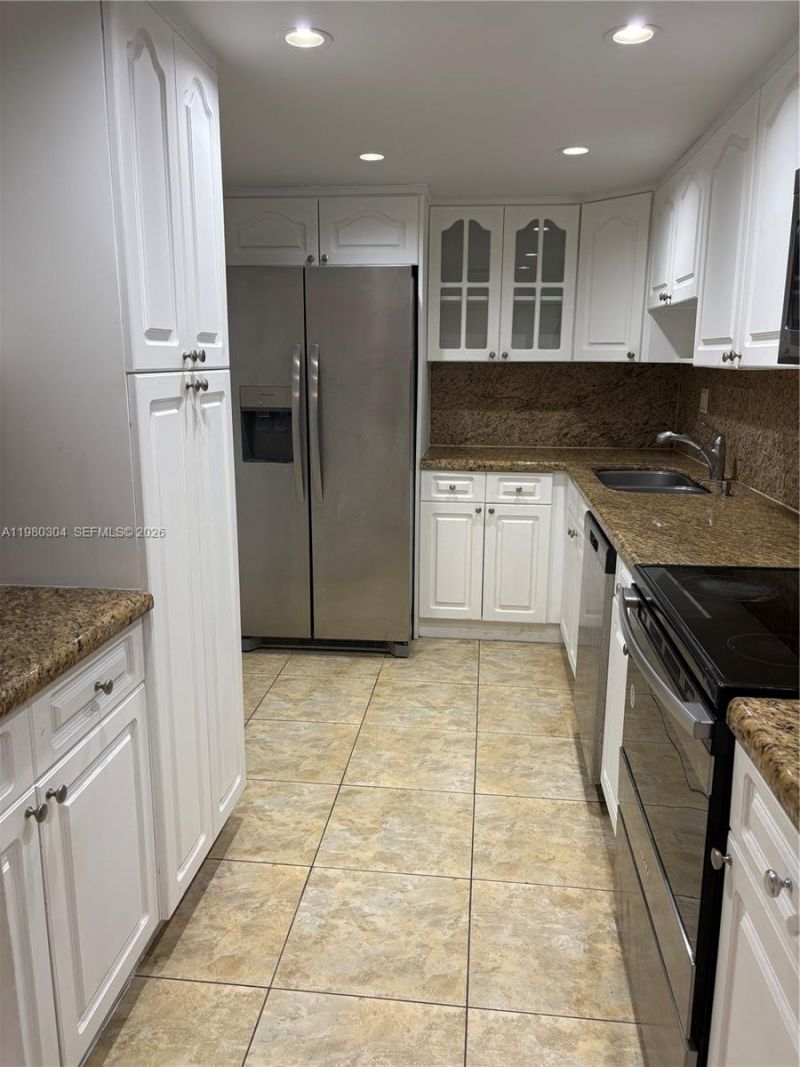 1800 Sans Souci Blvd, Unit 140, North Miami, FL 33181 Main Photo