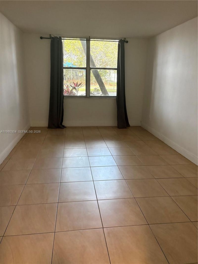 1800 Sans Souci Blvd, Unit 140, North Miami, FL 33181 Photo