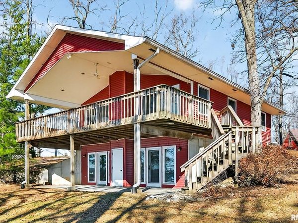 374 CHARTER OAK Place, Dahinda, IL 61428