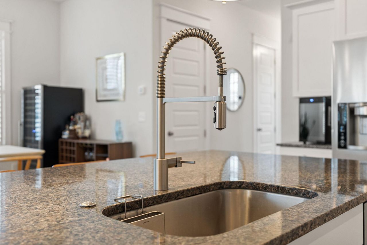 2410 Lieutenant Dozier Drive Photo 18