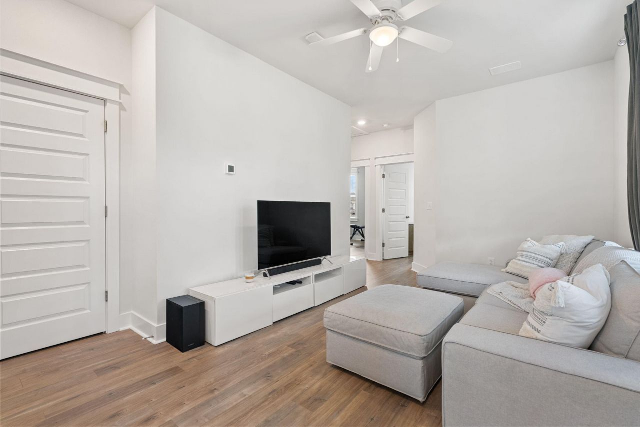 2410 Lieutenant Dozier Drive Photo 28