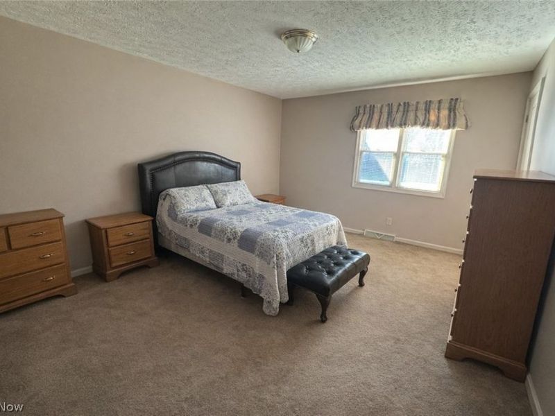 1151 Surrey Point Drive , Warren, OH 44484 Photo 12