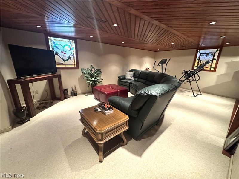 1151 Surrey Point Drive , Warren, OH 44484 Photo 16