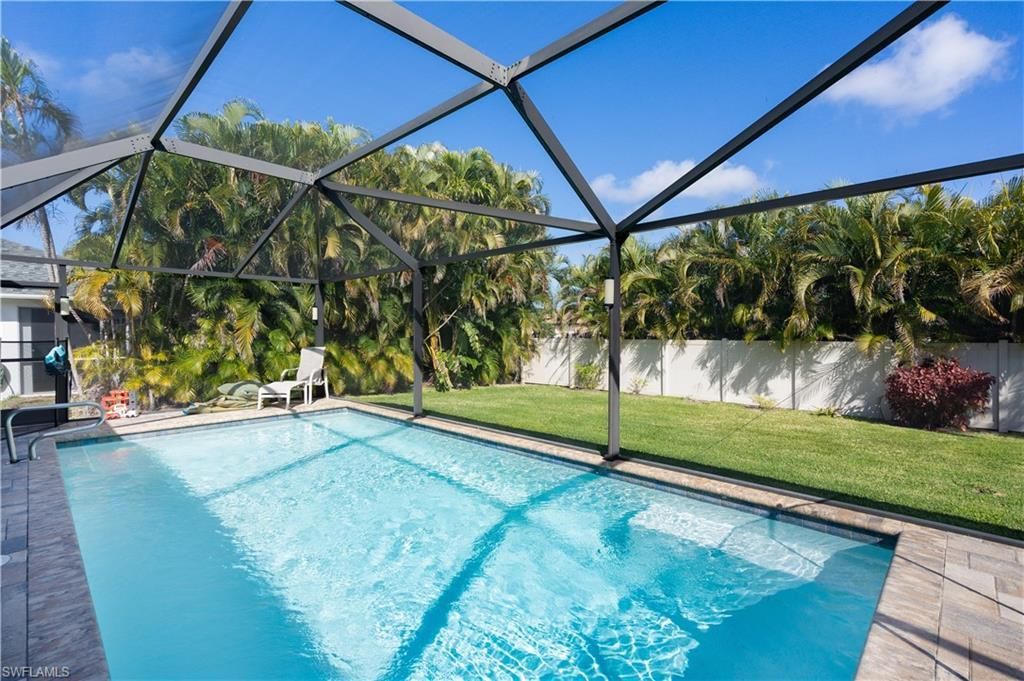 2533 SW 38th Ter, Cape Coral, FL 33914 Photo