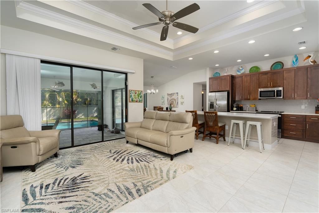 2533 SW 38th Ter, Cape Coral, FL 33914 Photo