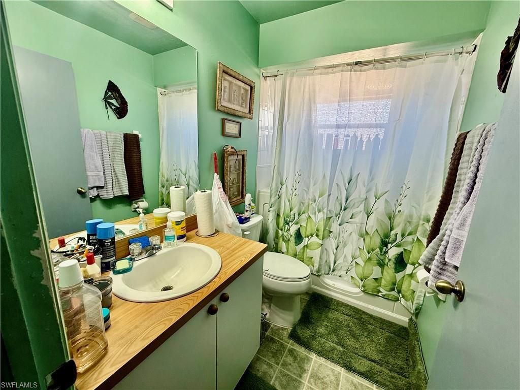 2253 8th Ct, Lehigh Acres, FL 33936 Photo