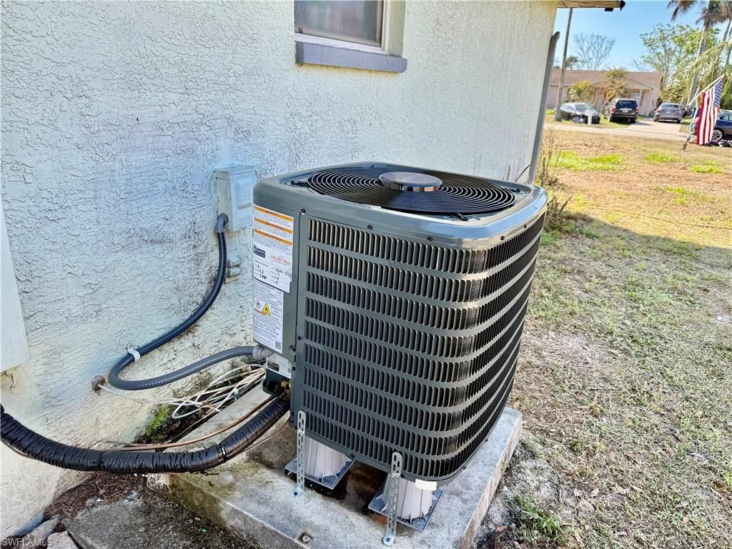 2253 8th Ct, Lehigh Acres, FL 33936 Photo