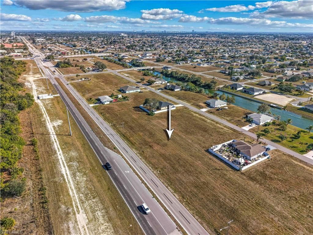 1216 Kismet Pkwy E, Cape Coral, FL 33909 Photo