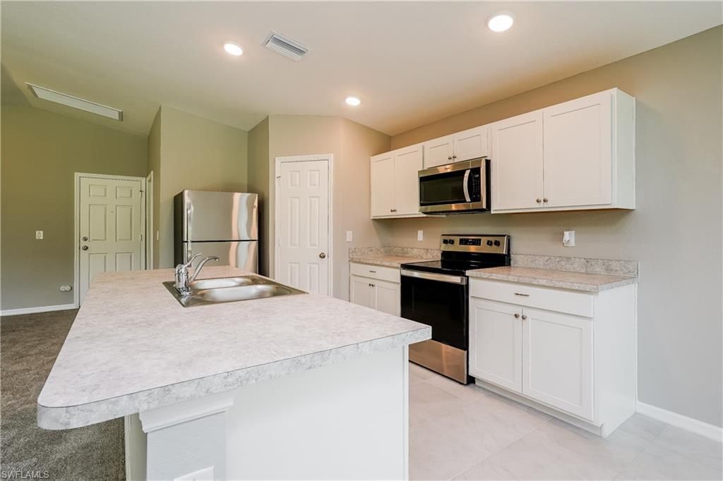 52 Olive Ave S, Lehigh Acres, FL 33976 Photo