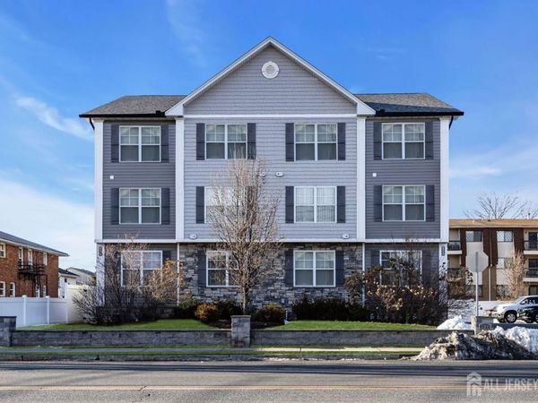 1200 W St Georges Avenue, Linden, NJ 07036