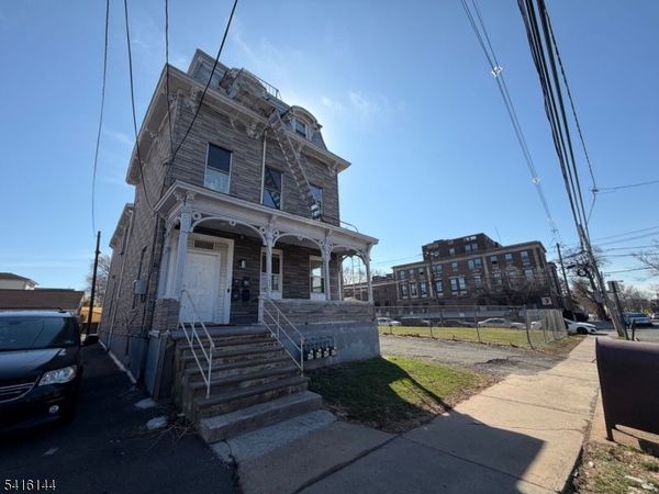 153 Madison Ave, Elizabeth, NJ 07201