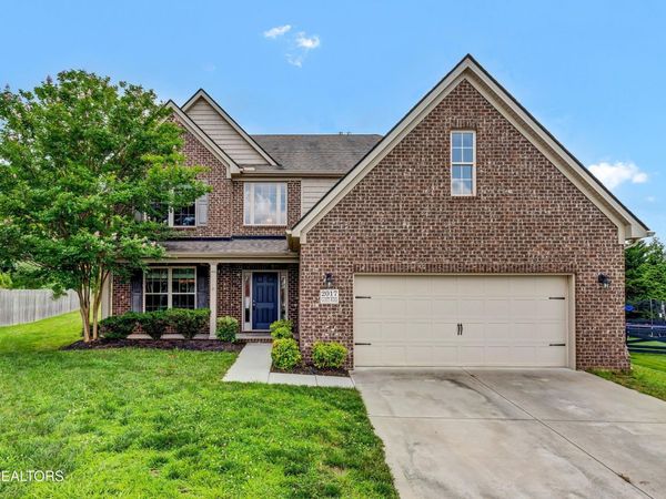 2017 Gusty Wind Lane, Knoxville, TN 37932