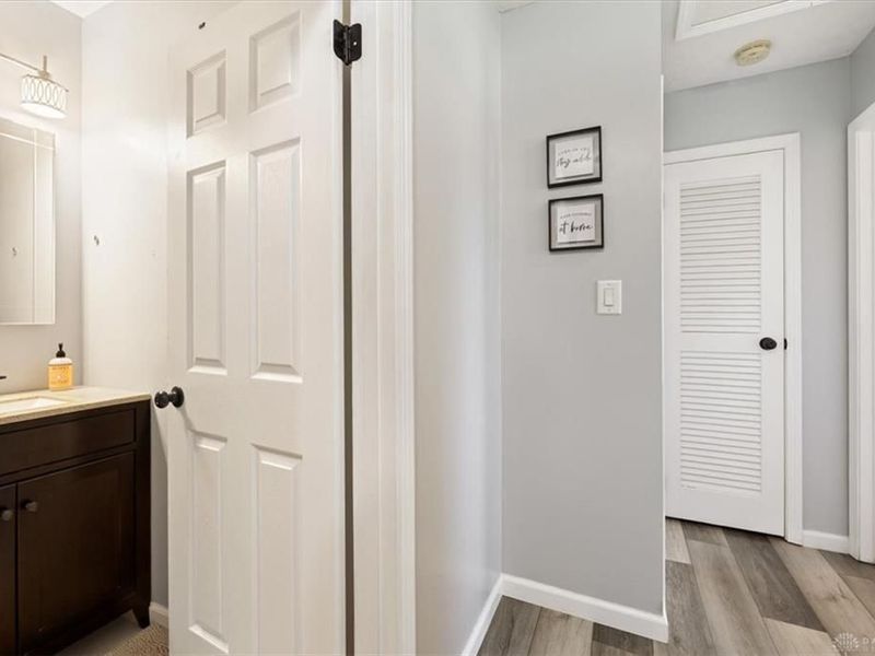 7100 Chatlake Drive, Dayton, OH 45424 Photo 19