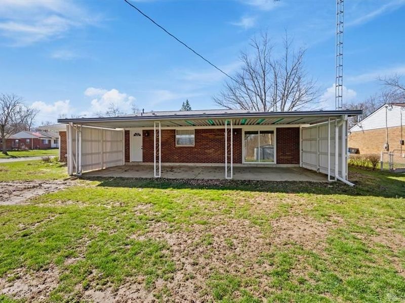 7100 Chatlake Drive, Dayton, OH 45424 Photo 32