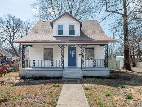 1638 E Belmont Street, Springfield, MO 65802