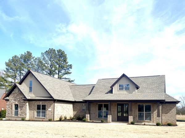 2106 Covington Lane, Decatur, AL 35603