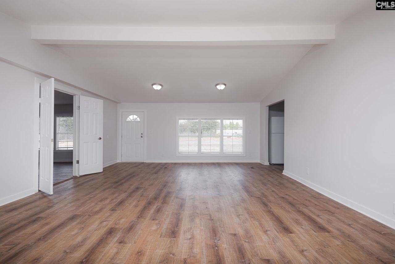 149 Testo Drive Photo 4