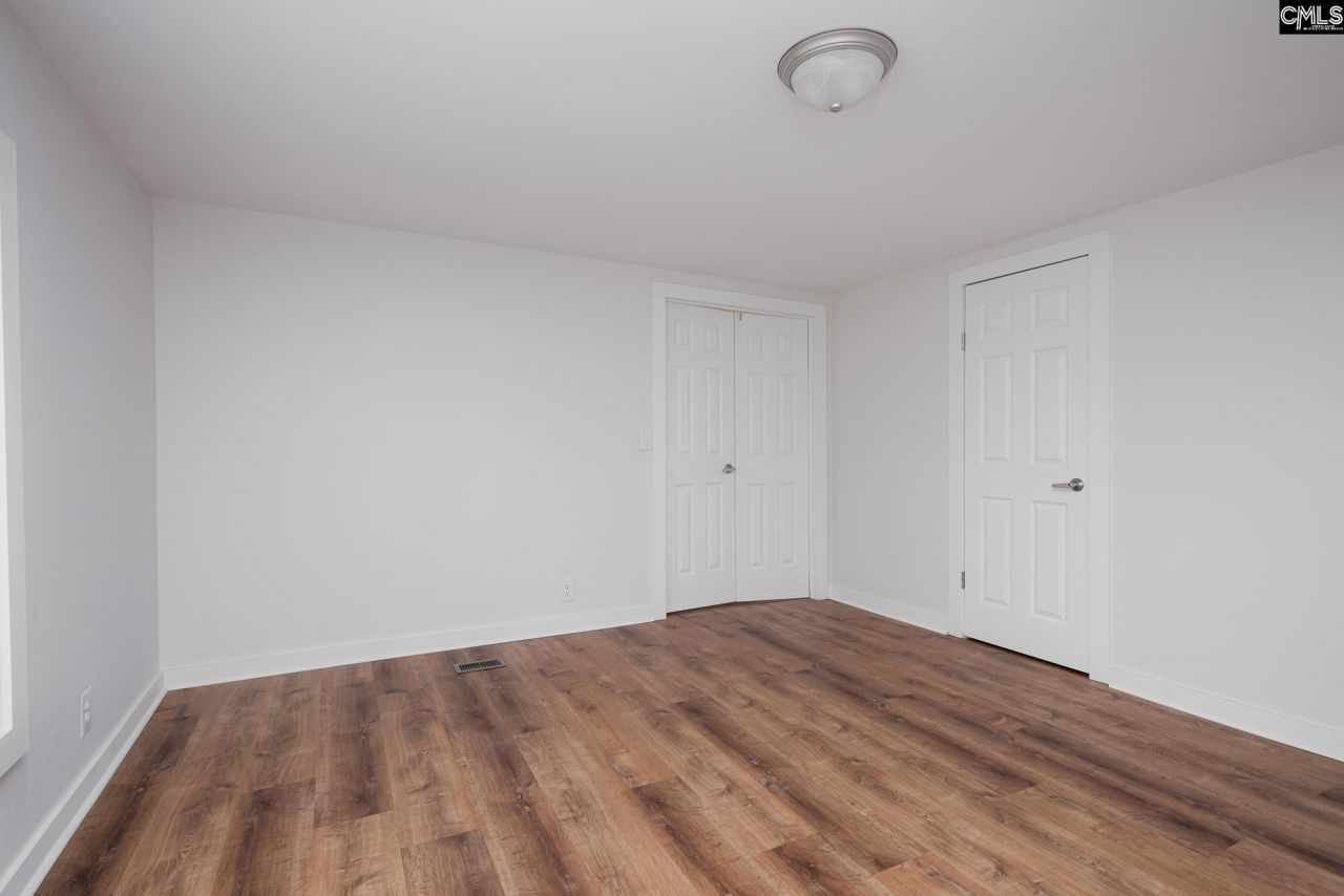 149 Testo Drive Photo 8