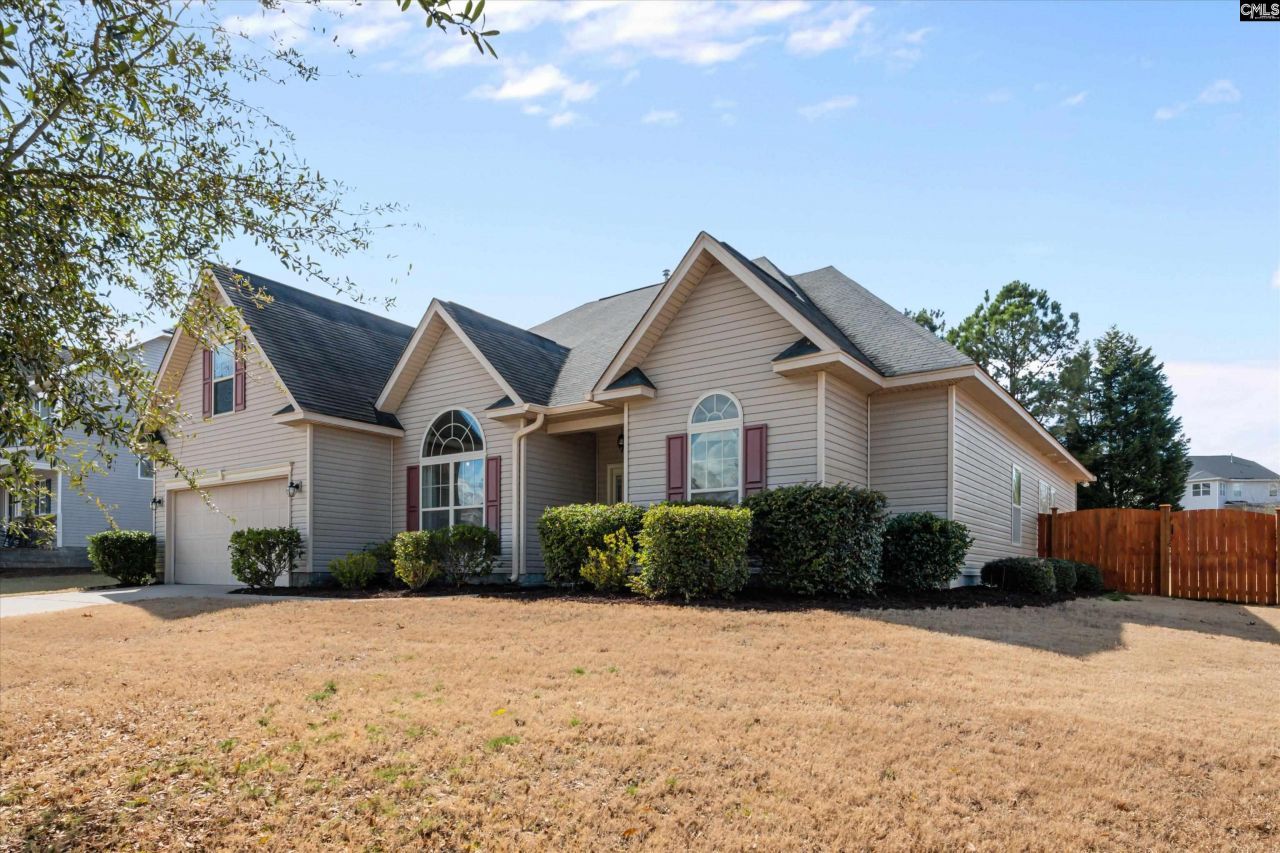 69 Saughtree Lane Photo 3