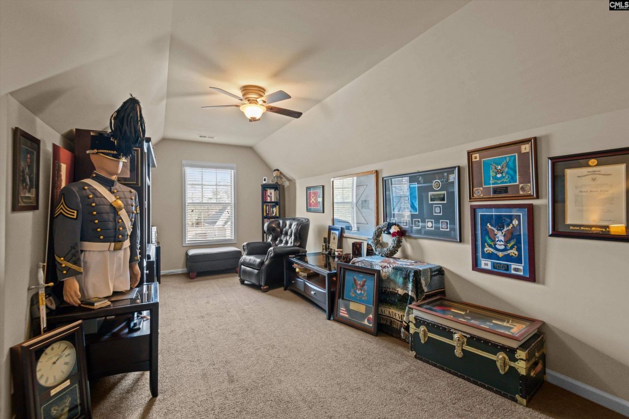 69 Saughtree Lane Photo 31