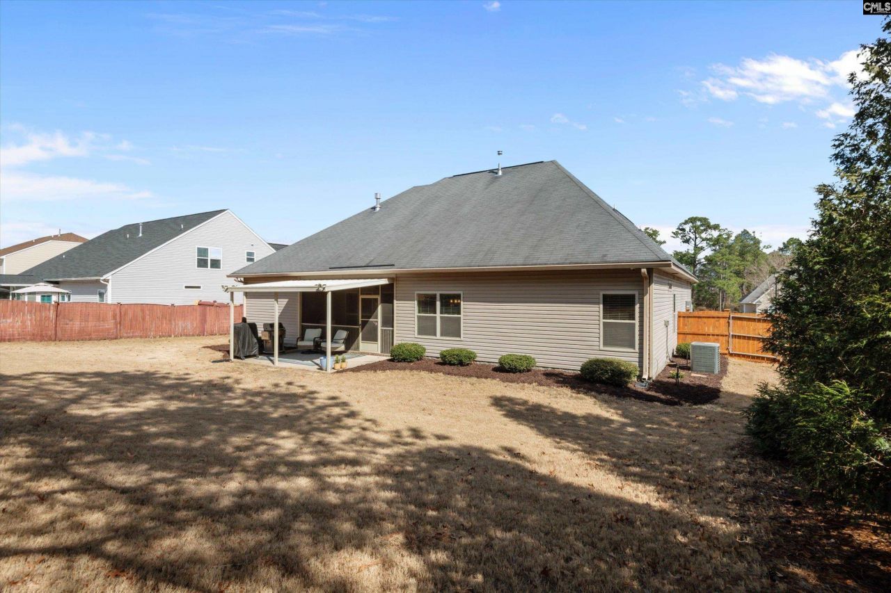 69 Saughtree Lane Photo 34