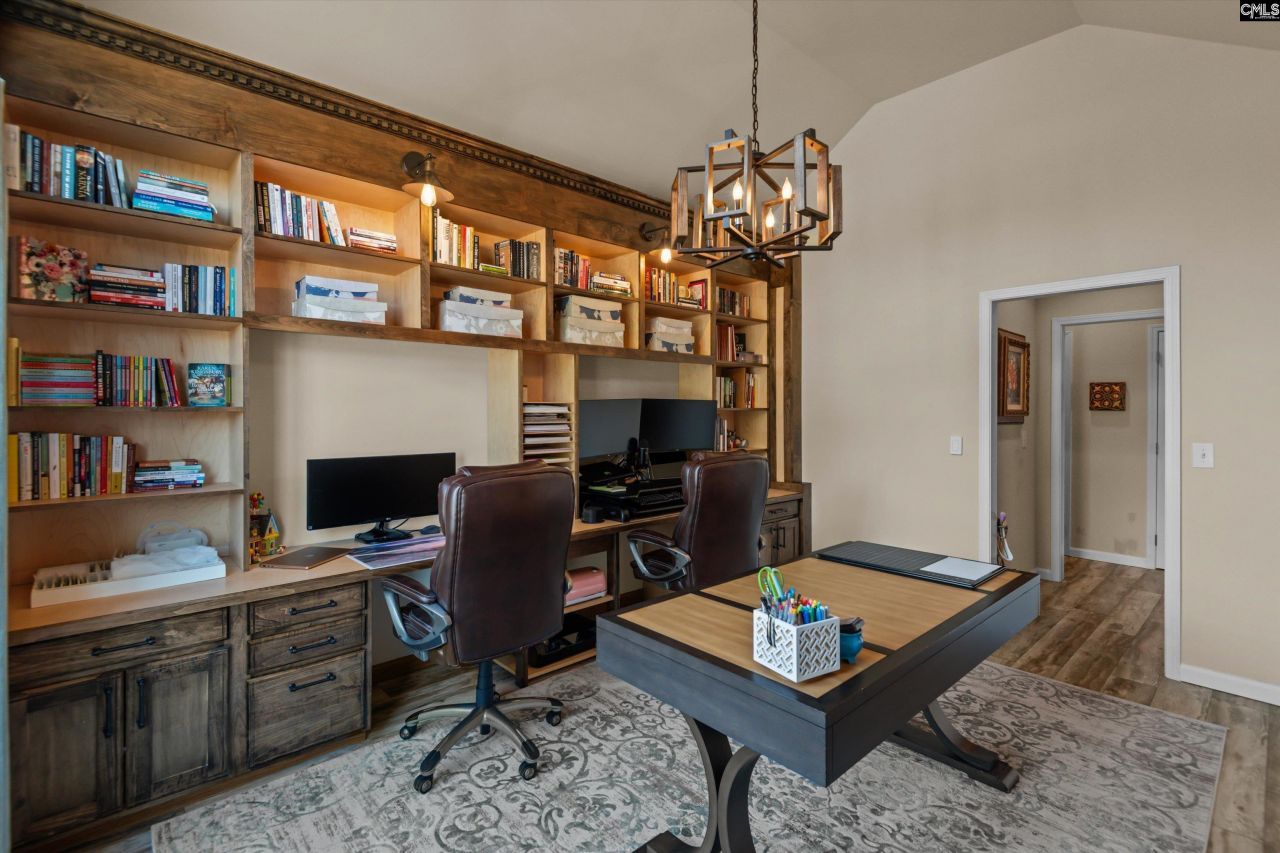 69 Saughtree Lane Photo 7