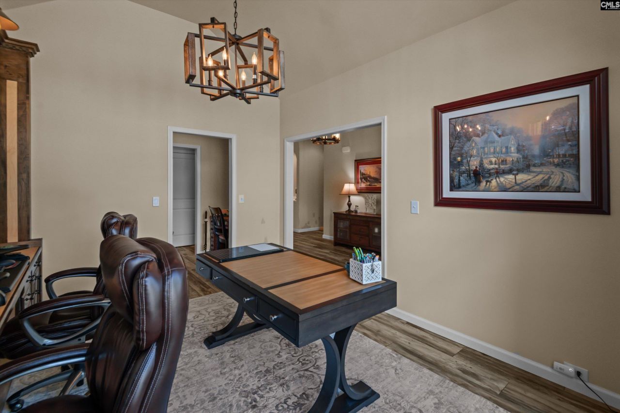 69 Saughtree Lane Photo 8