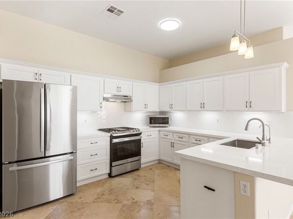 110 La Suena Court , Henderson, NV 89012