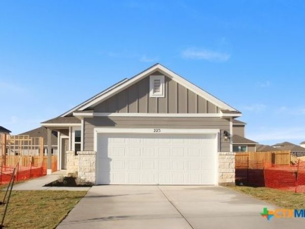 225 Firefox Way , Jarrell, TX 76537