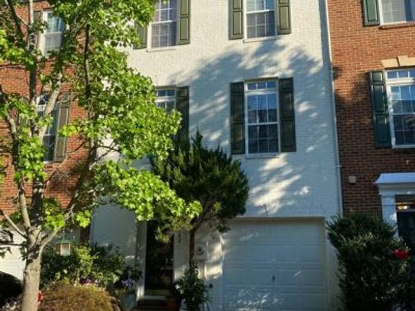 5042 GRIMM DRIVE , ALEXANDRIA, VA 22304