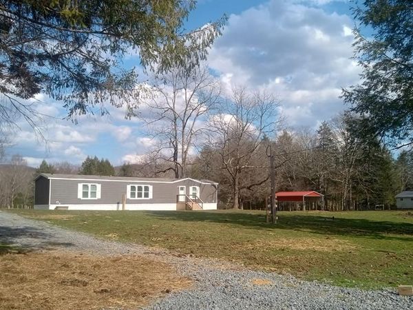 18406 Stanaford Road, DANESE, WV 25831