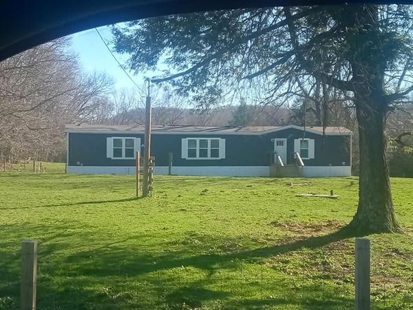 18406 Stanaford Road, DANESE, WV 25831