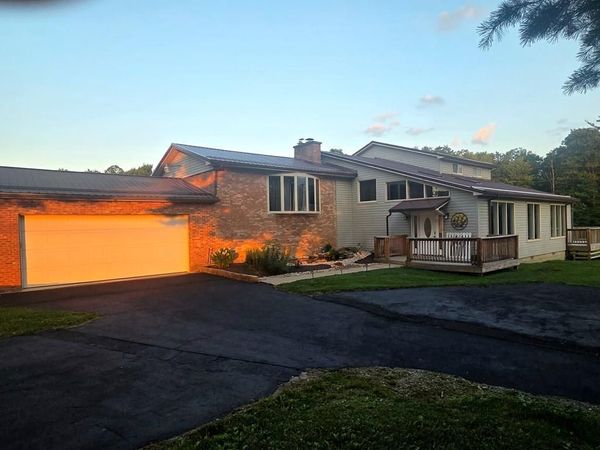 2856 Grandview Road, BEAVER, WV 25813