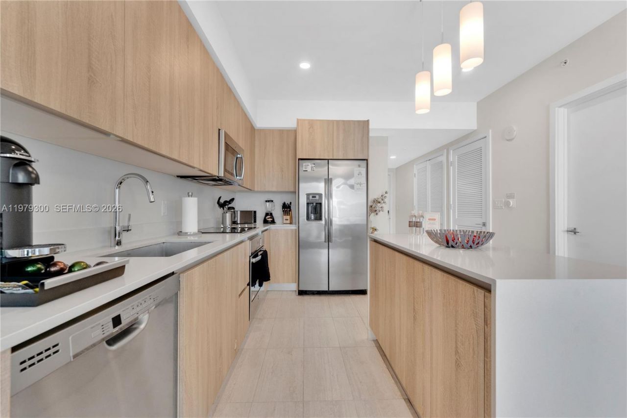 3900 Biscayne Blvd , Unit S-916, Miami, FL 33137 Photo