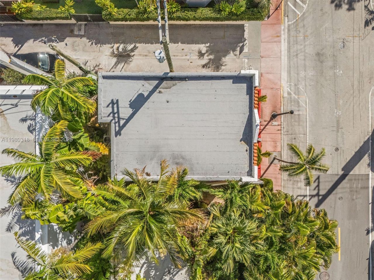 927 4th St, Miami Beach, FL 33139 Photo