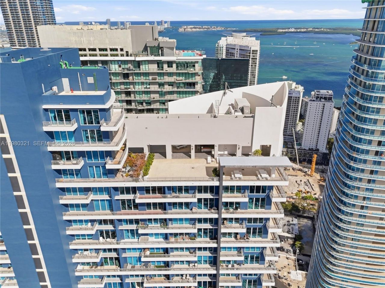 60 SW 13th St , Unit 4414, Miami, FL 33130 Photo