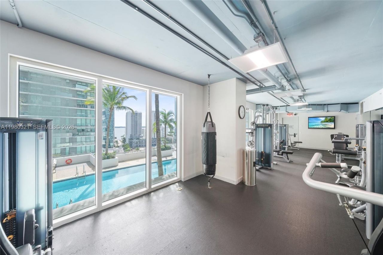 60 SW 13th St, Unit 4414, Miami, FL 33130 Photo