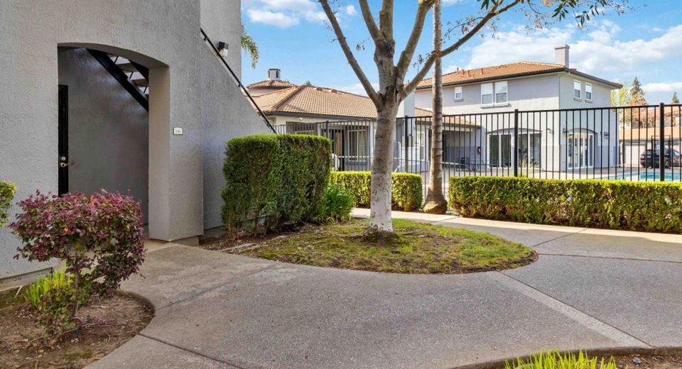 5201 Laguna Oaks Dr #191, Unit 191, Elk Grove, CA 95758 Photo